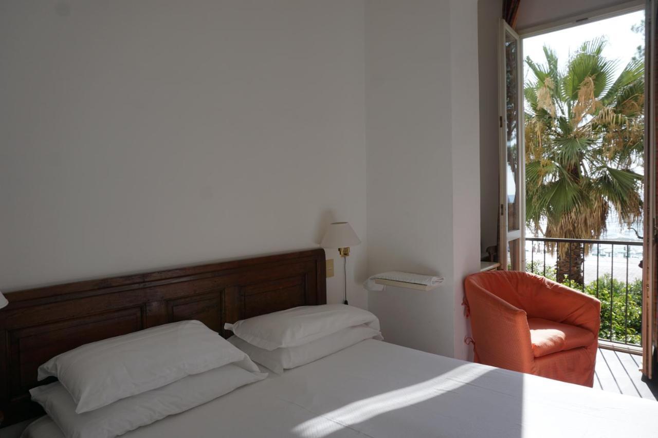 Hotel Beau Rivage Alassio Exterior foto