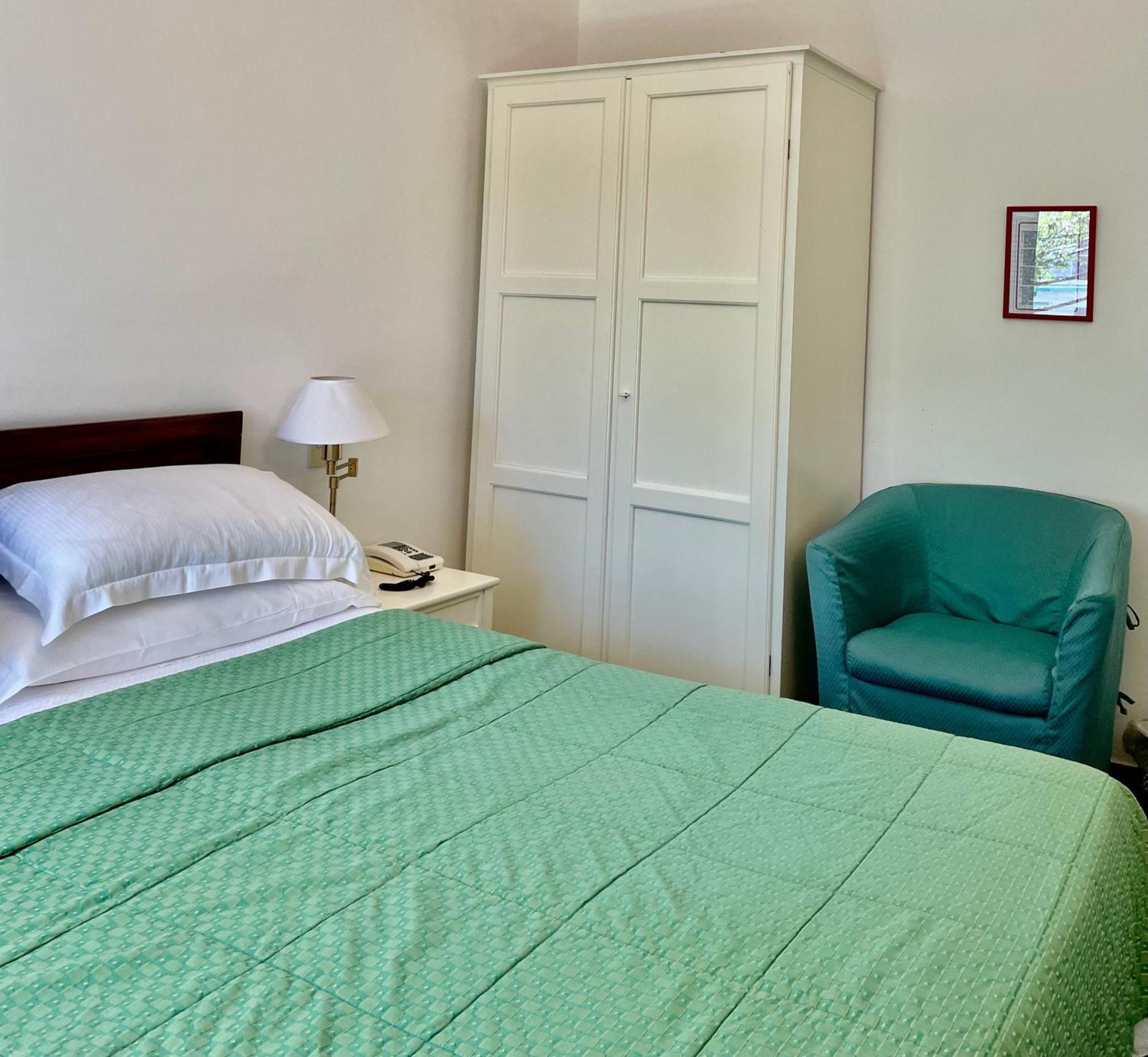 Hotel Beau Rivage Alassio Exterior foto